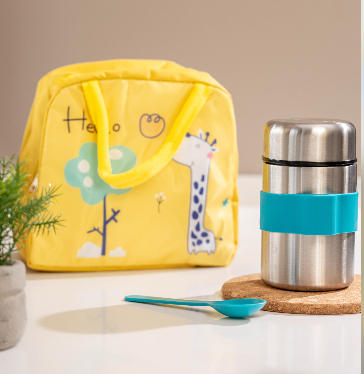 Yellow Giraffe Bag & Food Jar Blue